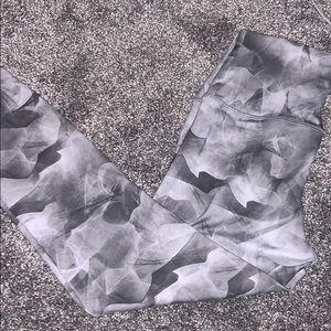 ⭐️Grey High Waisted Leggings⭐️